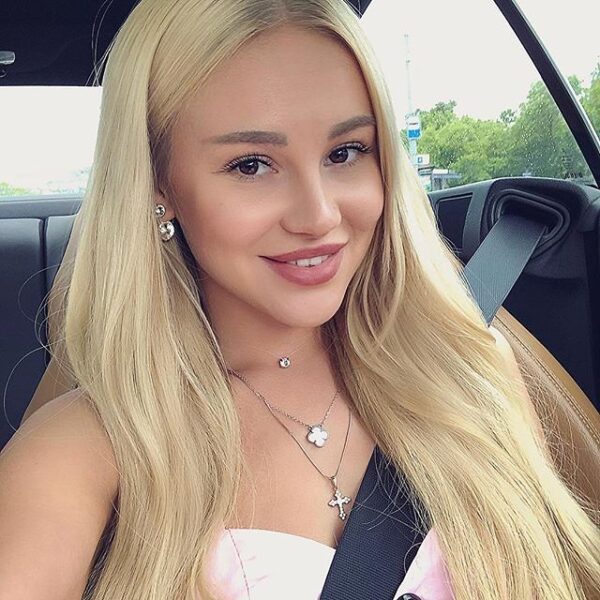 Tanya WhatsApp