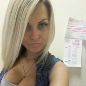 HELEN BUSTY BEAUTY ANAL MISTRESS TOYS