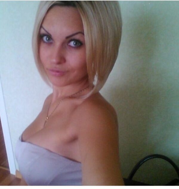 HELEN BUSTY BEAUTY ANAL MISTRESS TOYS - Image 5