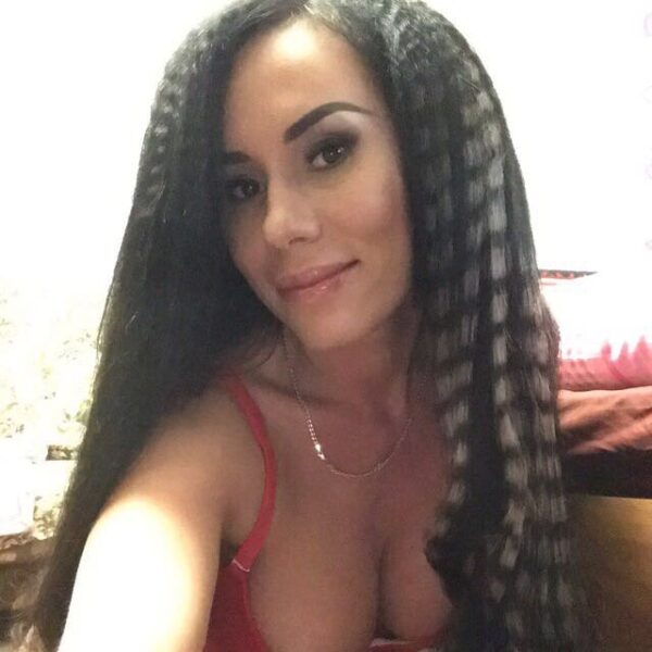 BELLA - Image 2
