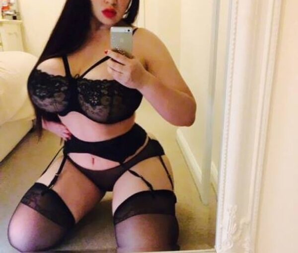 Alexa Big Boobs +Size Model - Image 2