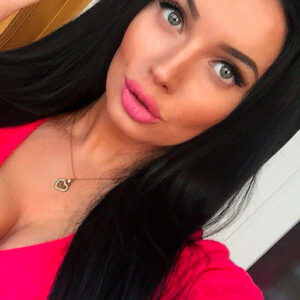 NEW IN TOWN LINDA ANAL