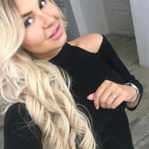 VIKTORIA 20YO