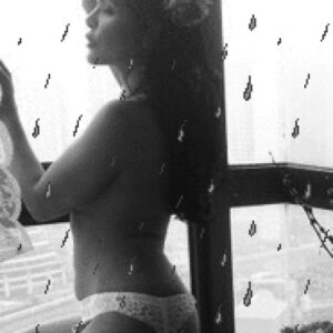 ADRIANNA01