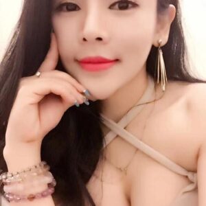 Korea Girl Lucy