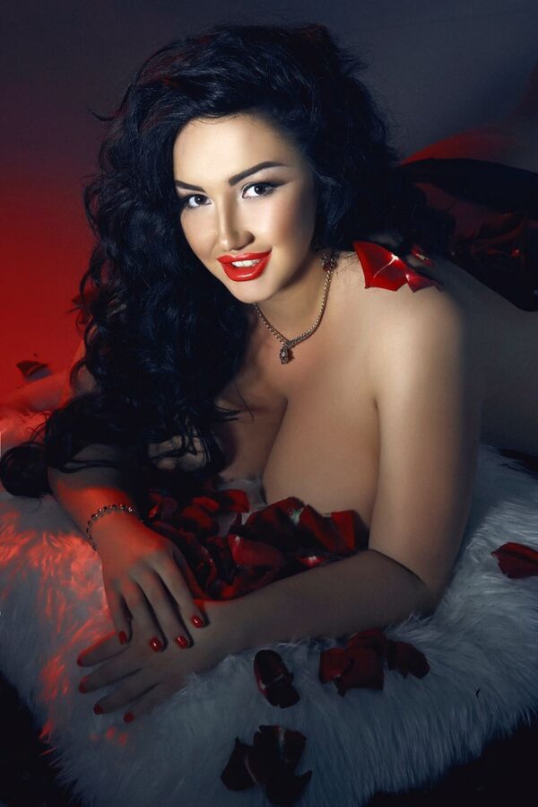 MARTA HOT - Image 5