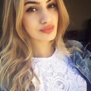 ZLATA_CERISE