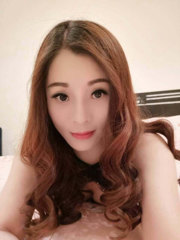 Nina Abu Dhabi Girl