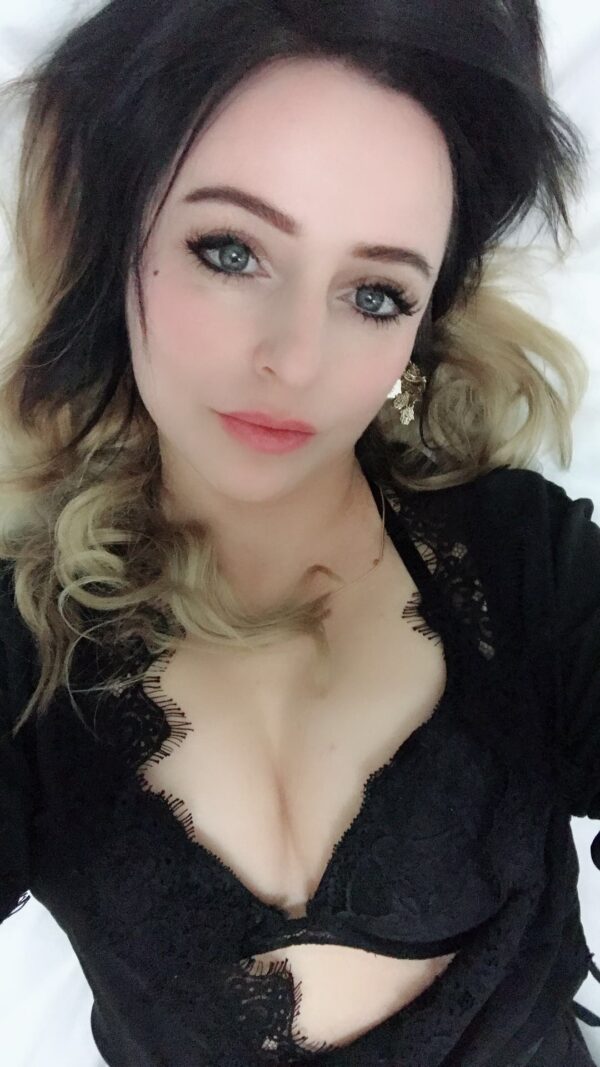 Fatima Spain 77662467