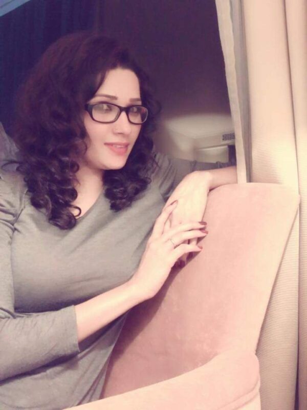 Zoya - Image 4