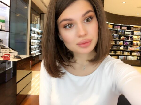 ROSA REAL PICTURES