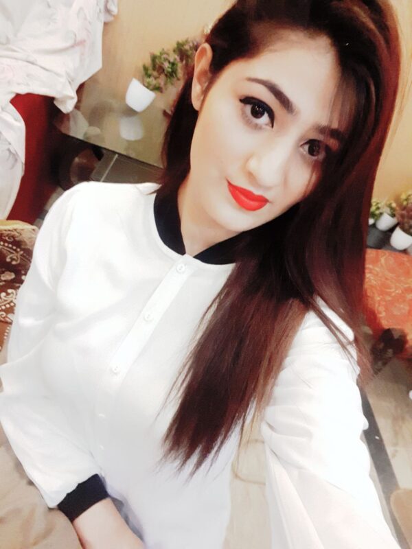 MAHNOOR-indian Model