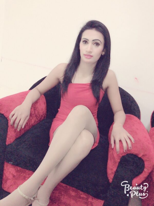 Shayna Dubai Escorts