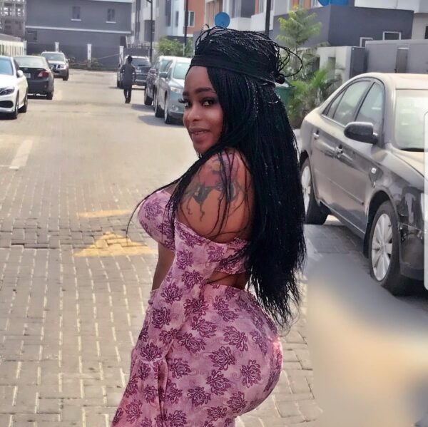 Sexyzanny 91952657 - Image 2