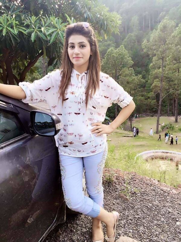 Roshni Model - Image 2