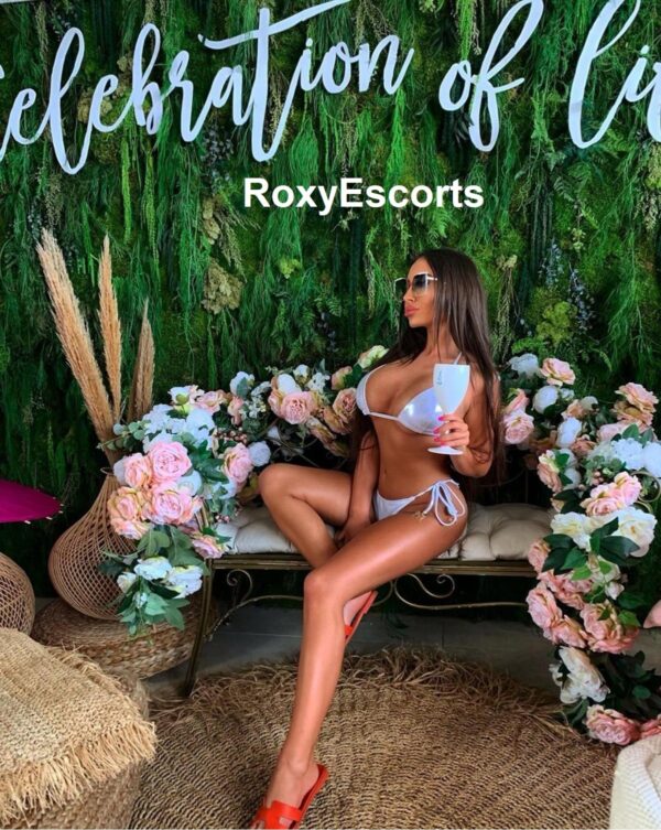 Yvonne - ROXYESCORTS AGENCY - Image 4