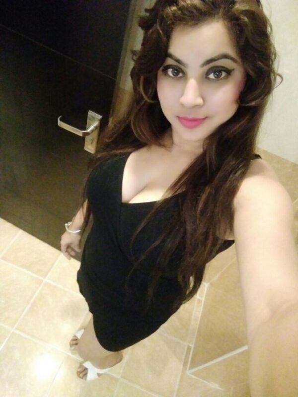 Sara - Image 2
