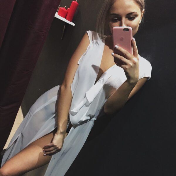 Anna - Image 3