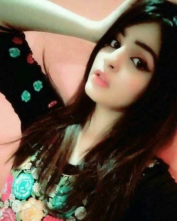 Ashu Desi Girl In Town