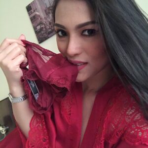 FILIPINA HOT BABE