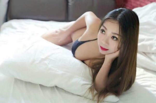 Sweet Girl - Image 2