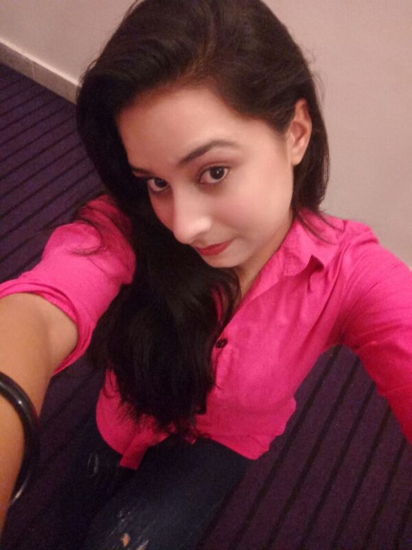 Dubai Escort Serives Call Aleena