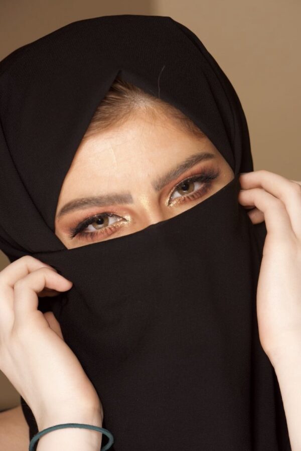 HOT ARABIC GIRLS