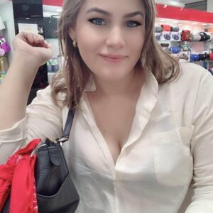 Emely France girl