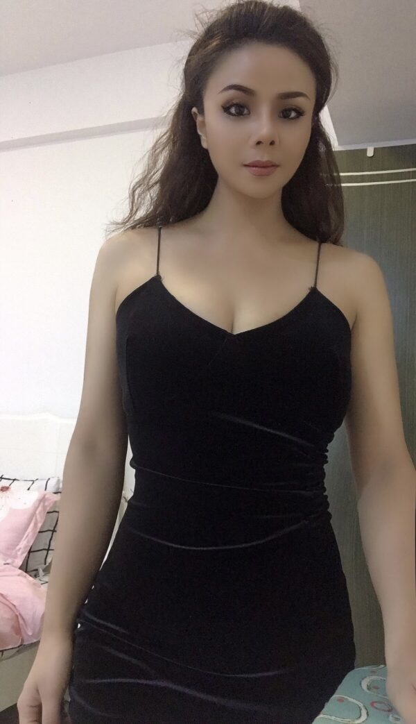 Vivian - Image 4