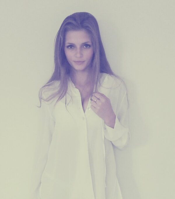 REBACK - Image 2