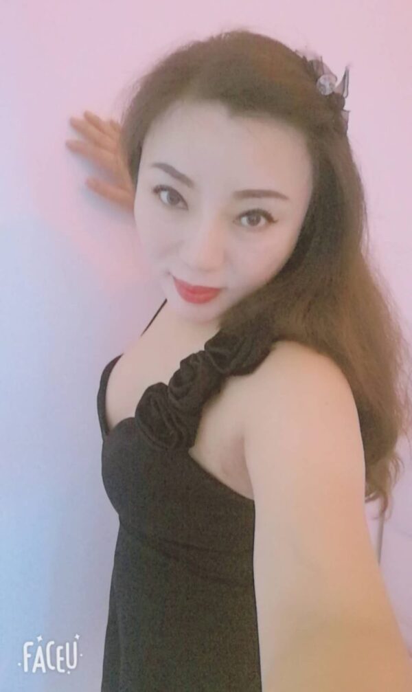 MEET THE REAL LUST BABE - Image 3