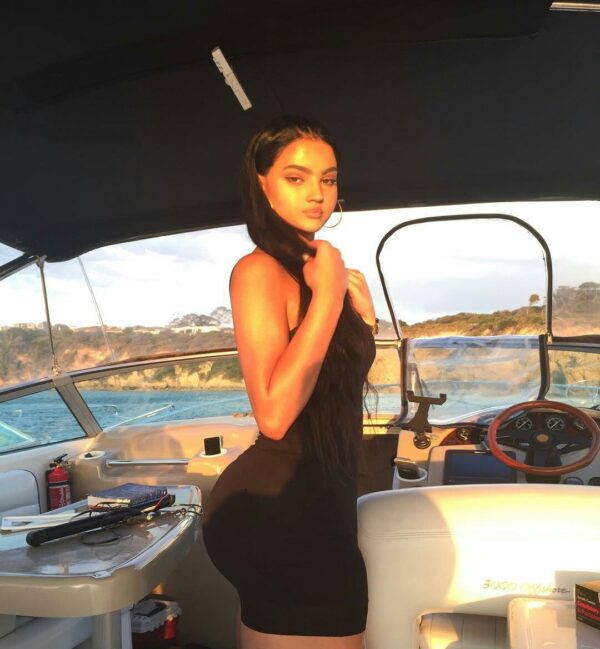 Izabel - Image 4