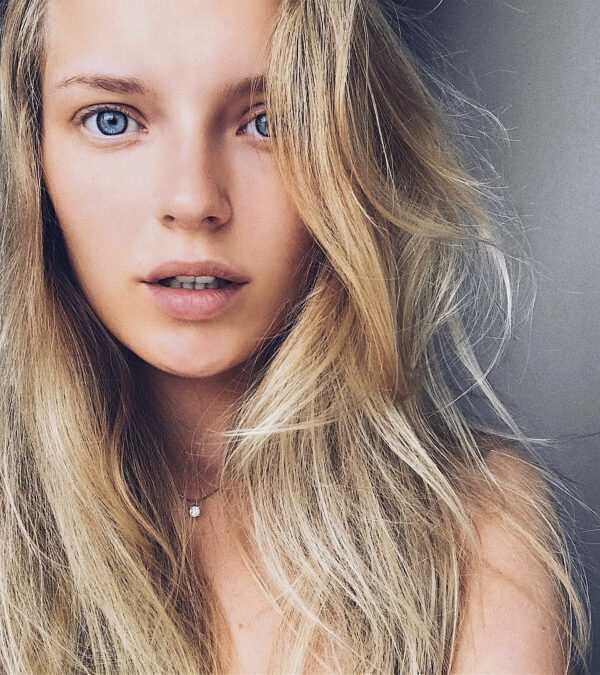 VIVIANNA PARIS