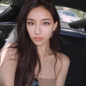 Cindy 38761197