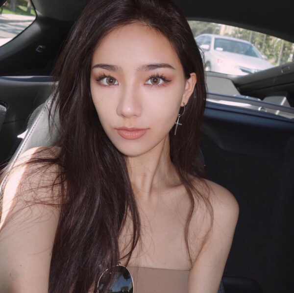 Cindy 38761197