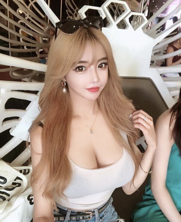 Sexy Hellen