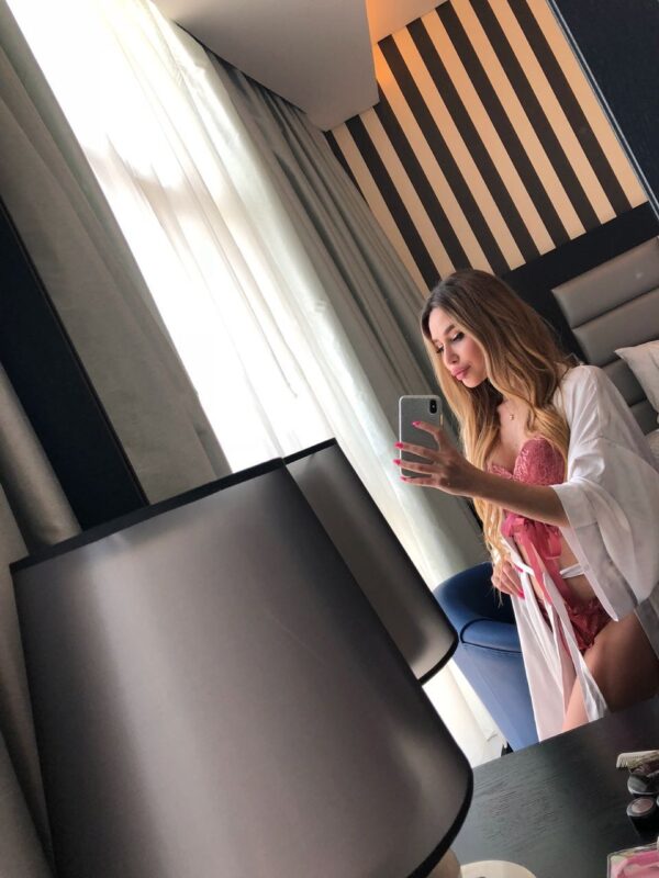 LEYLA ESCORT GIRL IN DUBAI - Image 4