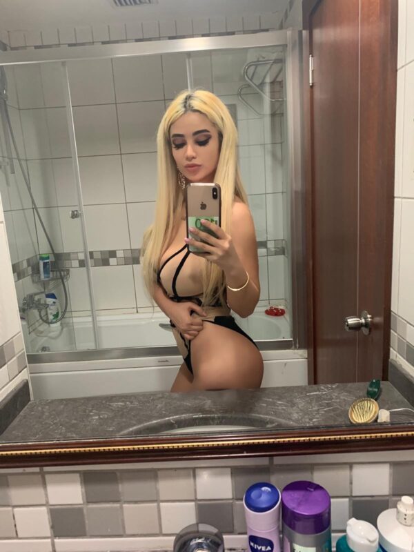 Bella - Image 4
