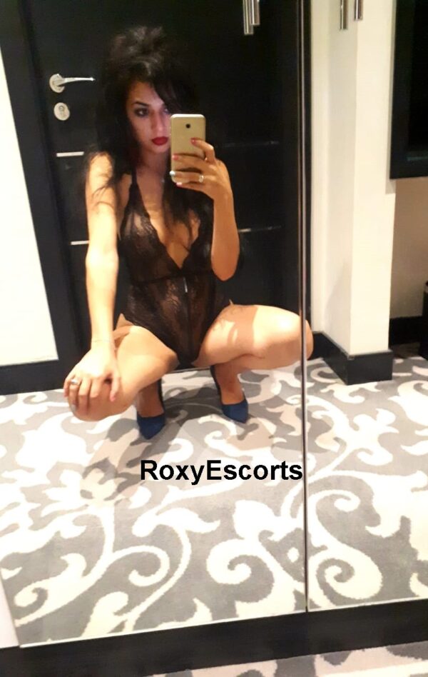 Corine - ROXYESCORTS AGENCY - Image 2