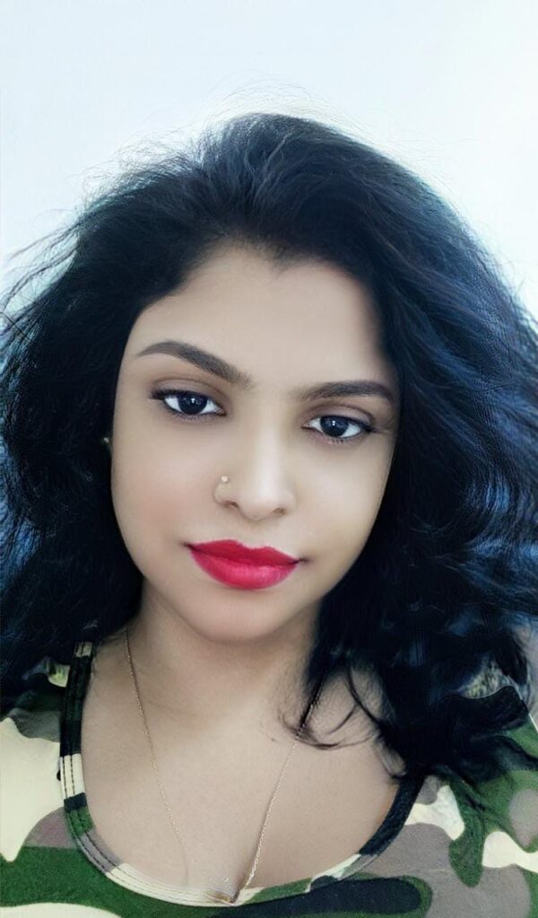 New Indian Lady 95178555 - Image 3