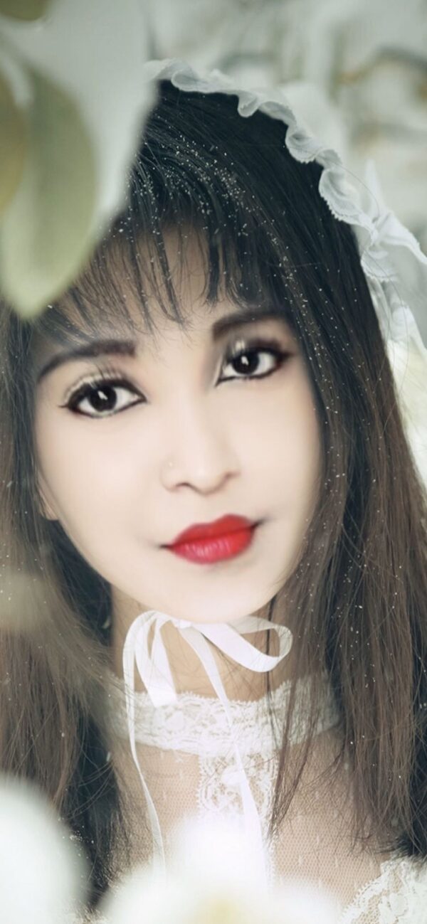 New Indian Lady 95178555 - Image 2