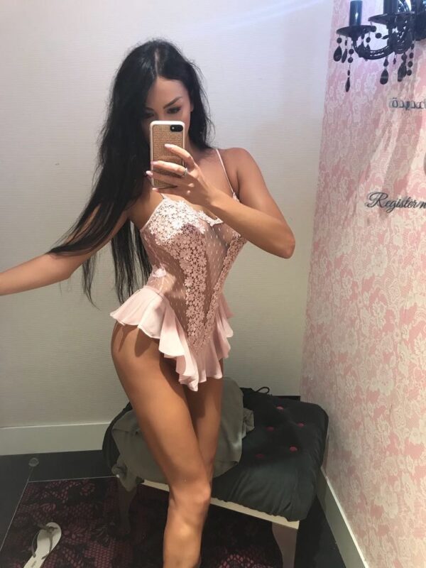 Leyla - Image 4