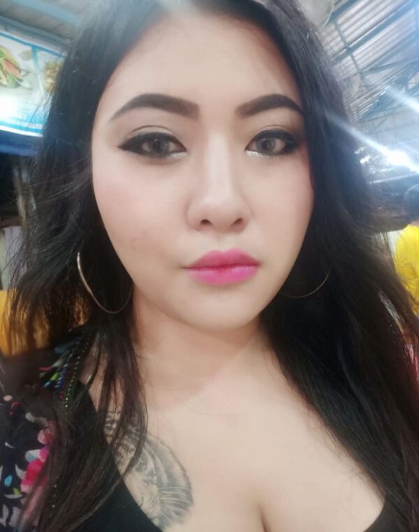 New Sexy Lady - Image 2
