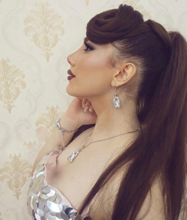 ARABIC GIRLS REAL PICTURE