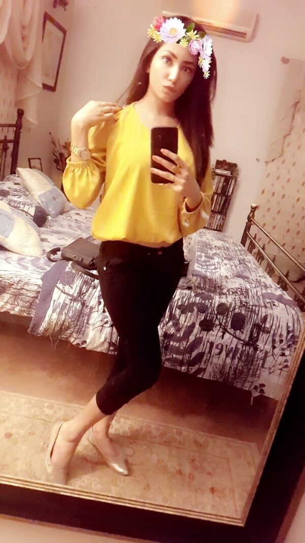 Karishma - Image 4