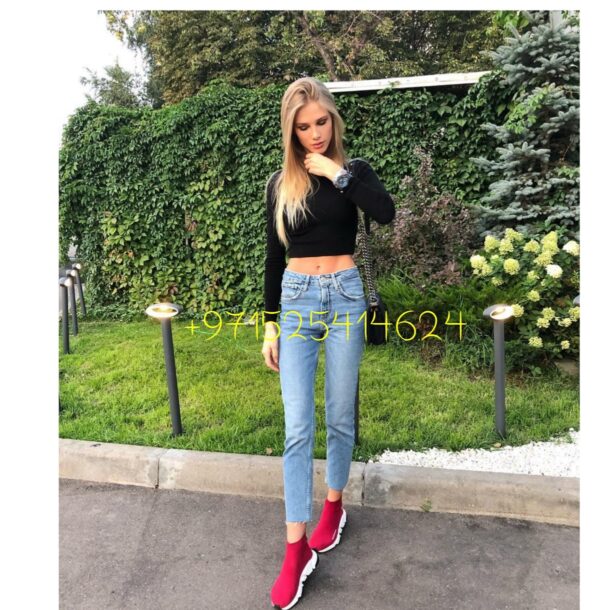 Alena - Image 3