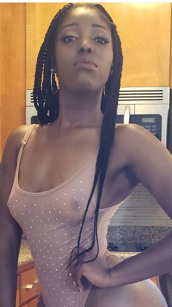 shayna - Image 5