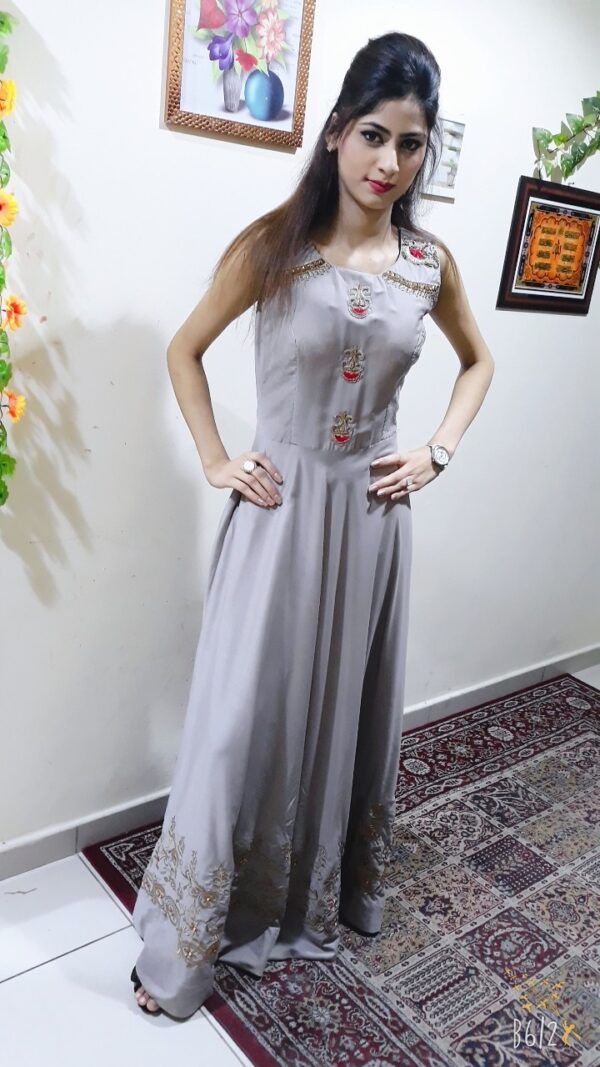 Madhoo - Image 4