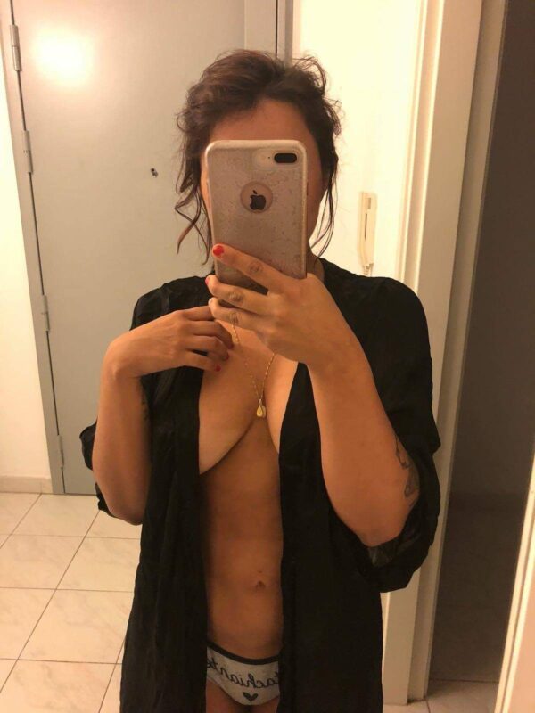 New Colombian Girl - Image 2