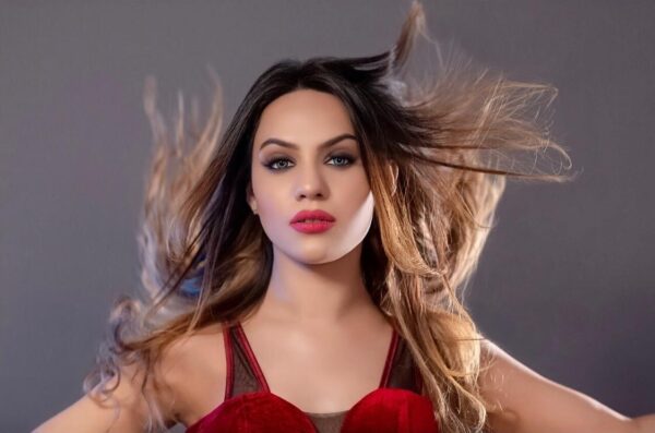 Hooria - Image 4